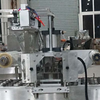 50HZ PLC Cup Filler Packing Machine With 0.6Mpa Air Pressure