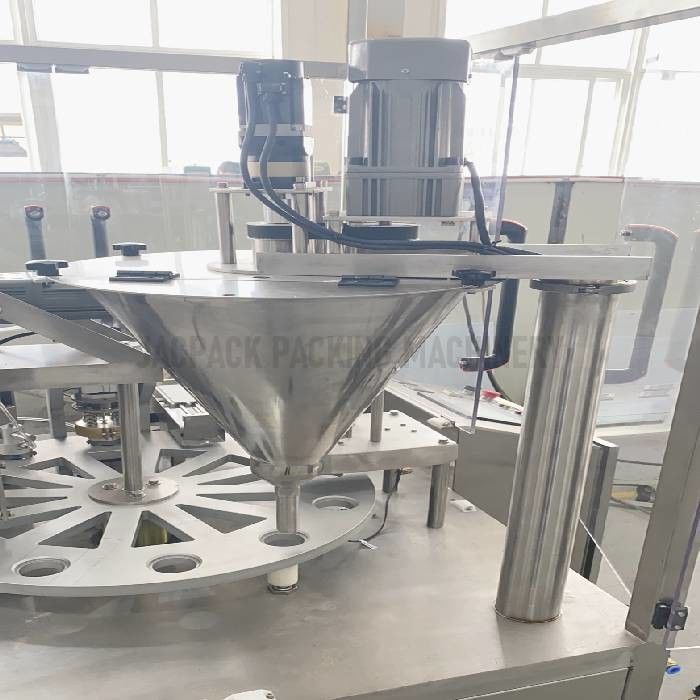 220V Juice Bottle Filling And Sealing Machine 3000-20000BPH For Industrial Use